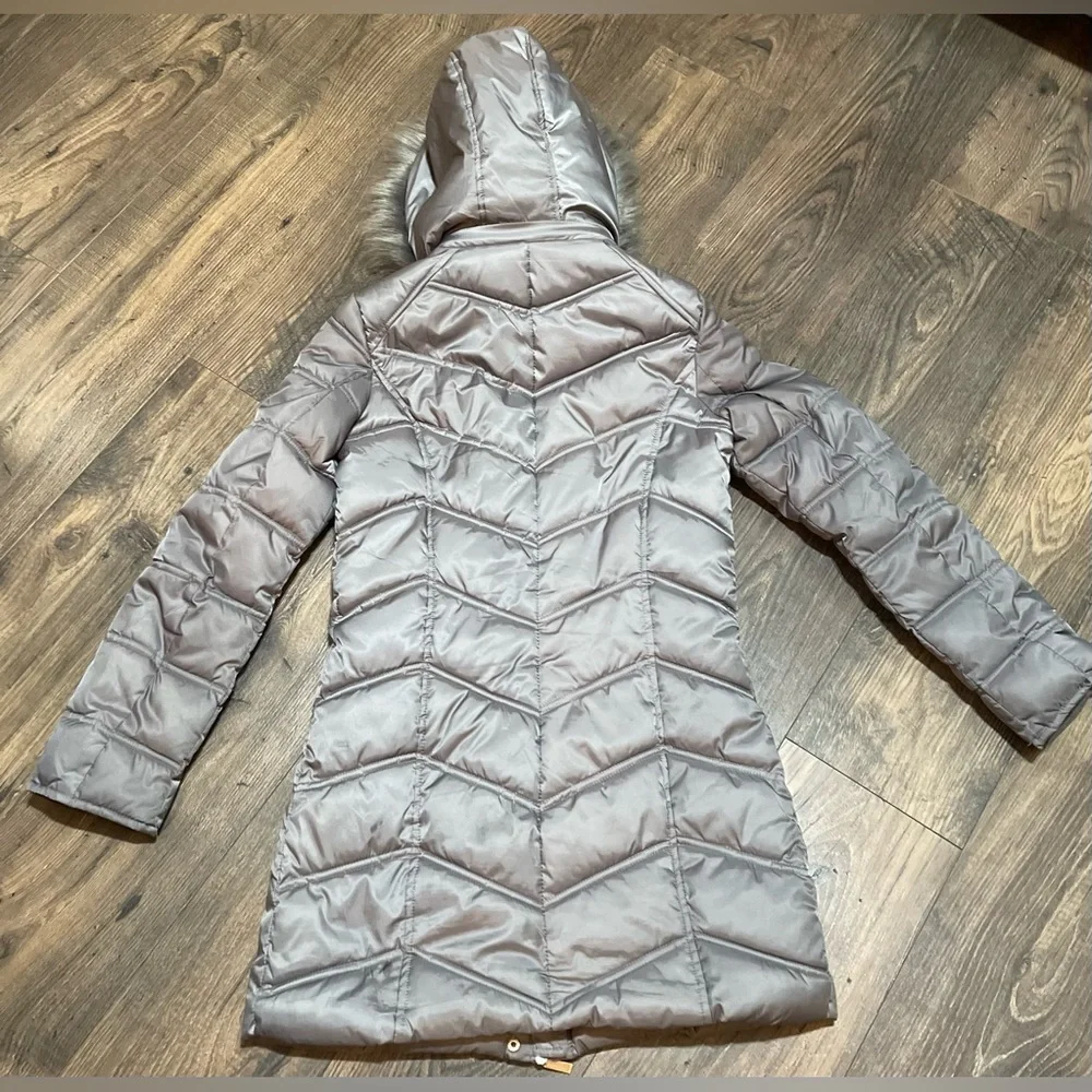 Kenneth Cole Gray Fur Hooded Winter Puffer Coat XS - Picture 3 of 3